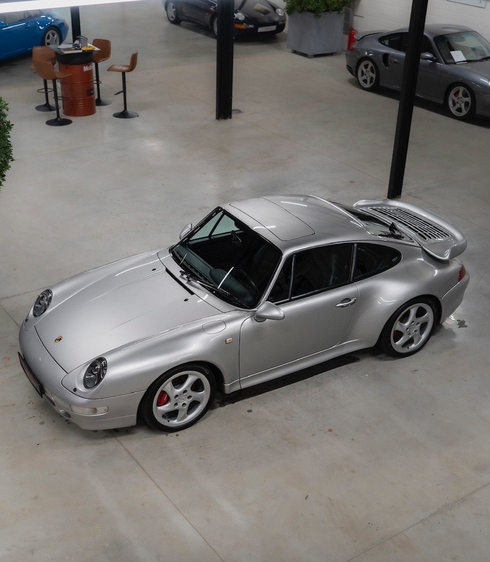 Gallery gallery_images_2_2_1779643485662693670.jpg @carrera-sport-classics.be | Carrera Sport Classics