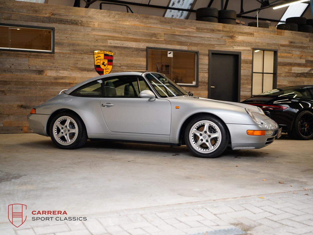 Porsche 911 993 Targa / sold 3.6 Targa / Manual / 36.000km / First paint 47660237-1.jpg | Carrera Sport Classics
