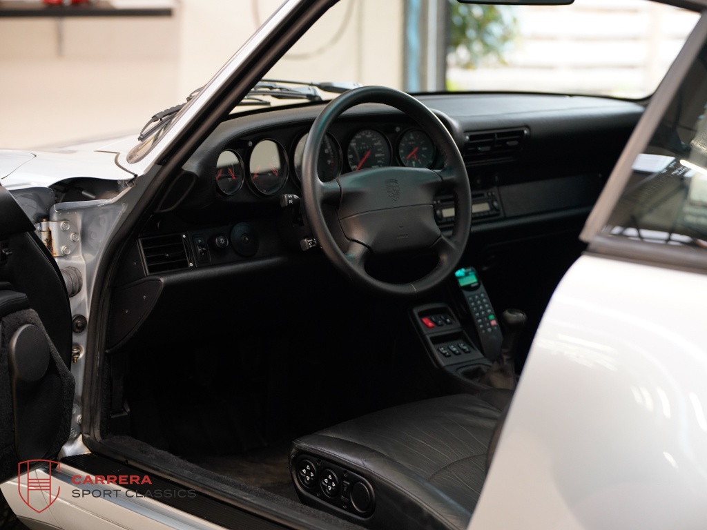 Porsche 911 993 Targa / sold 3.6 Targa / Manual / 36.000km / First paint 47660237-3.jpg | Carrera Sport Classics