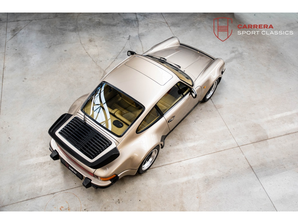 Porsche 911 930 Turbo 3.3 Turbo Coupé / Sonderwunsch interior / full history / 95% fir 51510851-1.jpg | Carrera Sport Classics