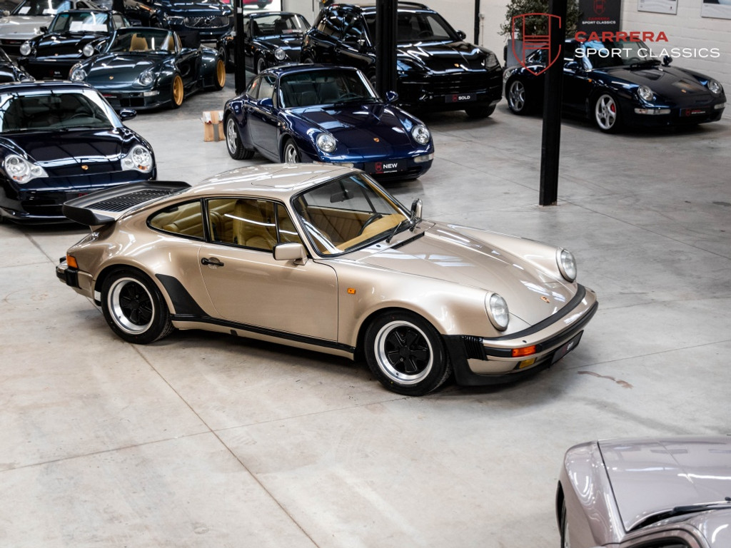 Porsche 911 930 Turbo 3.3 Turbo Coupé / Sonderwunsch interior / full history / 95% fir 51510851-3.jpg | Carrera Sport Classics